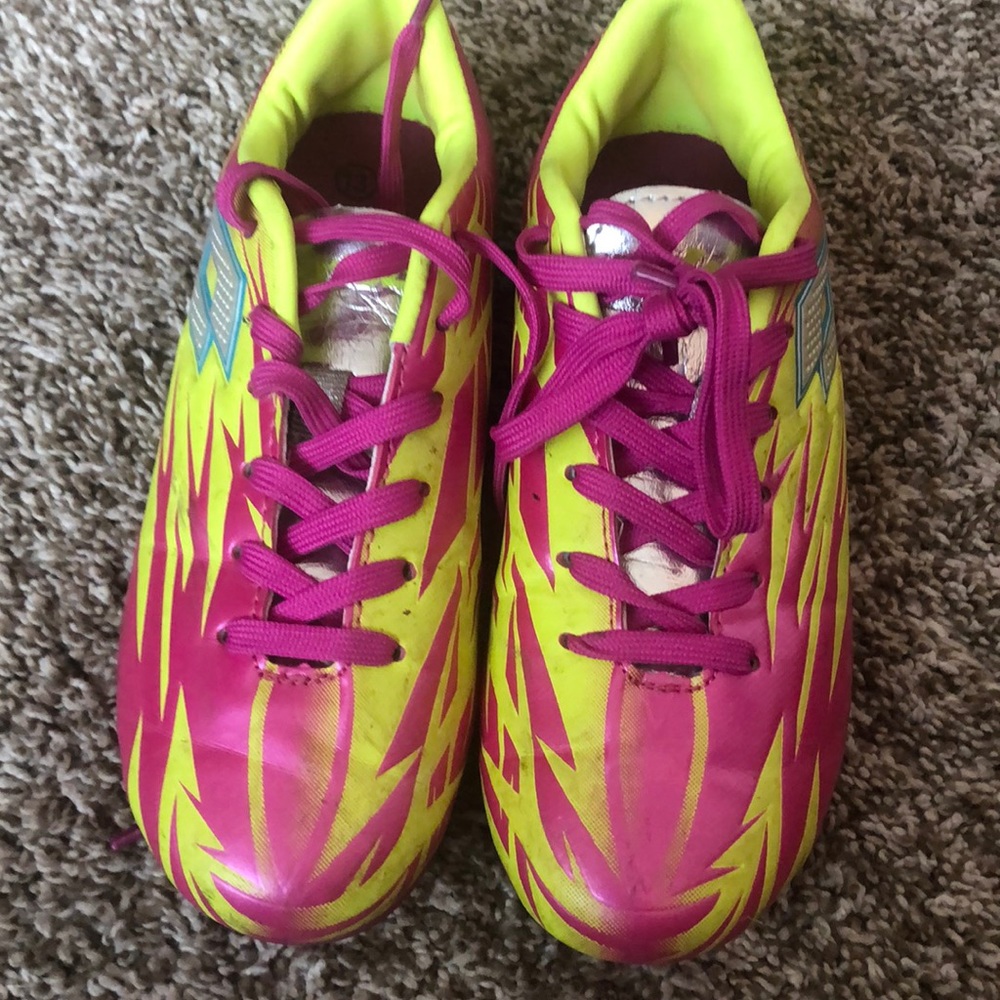 Girls soccer shoes